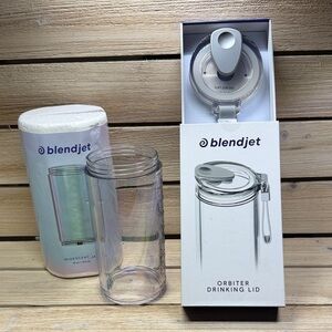 BlendJet 2 Orbiter Drinking Lid & BlendJet 2 Iridescent Jar